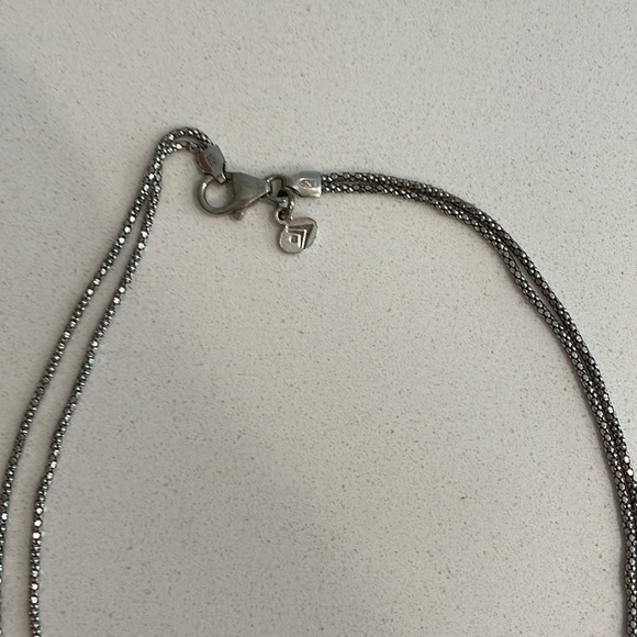 Silpada Silver Necklace 🩶 - Picture 2 of 3